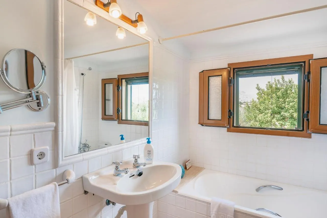 Hotel Finca La Vinya Pollença 0*,
