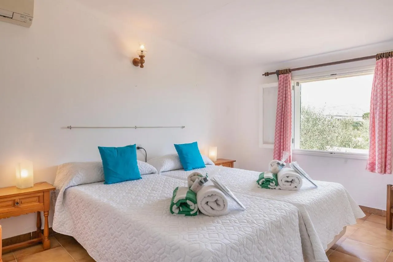 Finca La Vinya Hotel Pollenca 0*,